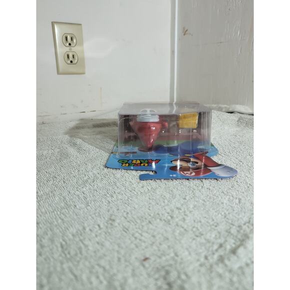 Jakks Pacific World of Nintendo Super Mario Shy Guy w Block 4" Action Figure NEW - Picture 6 of 6